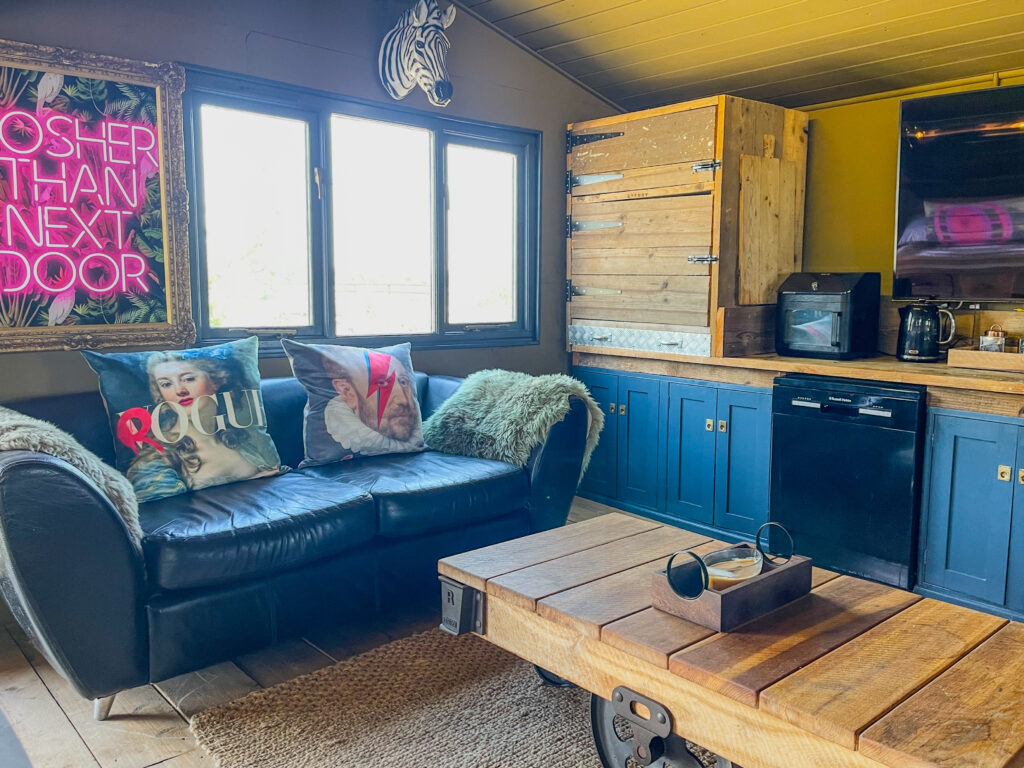 cozy cabin Lincolnshire